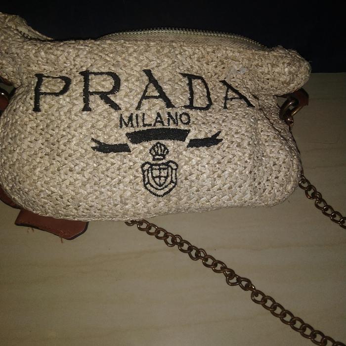slink bag Prada rajut kw2