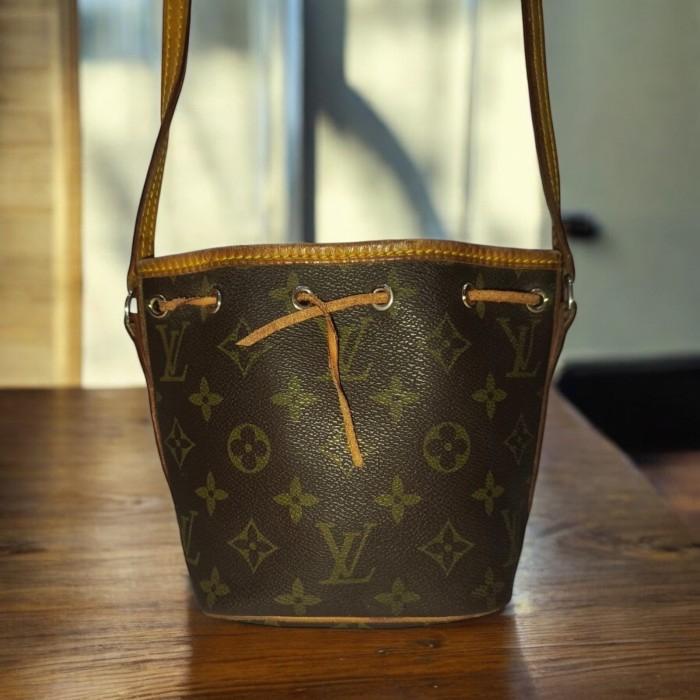 Preloved vintage mini noe LV