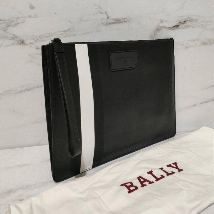 tas pria bally bhalden clutch black white stripe ss