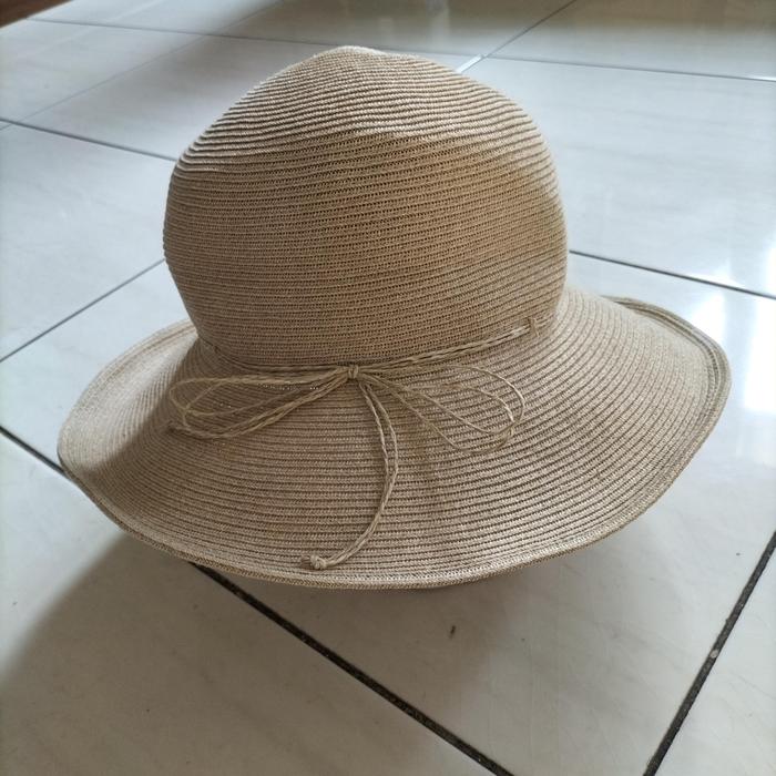 Topi  Pantai anyam UNIQLO ORi SALE