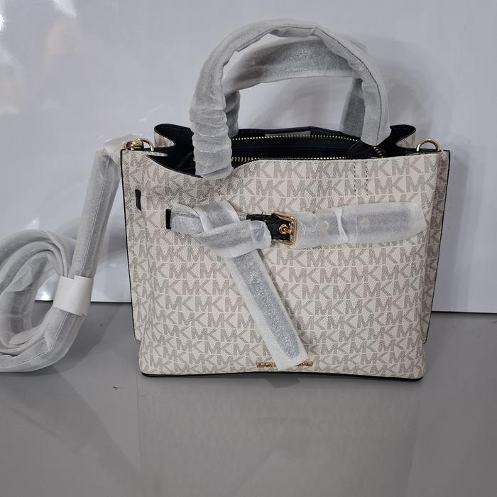 tas wanita mk emilia small satchel vanilla black