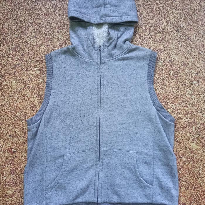 Rompi/Vest Uniqlo pria grey