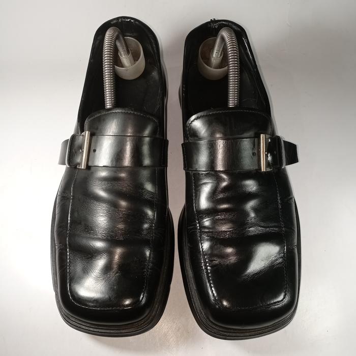 Prada original Leather Italian loafers 41,5 size men shoes