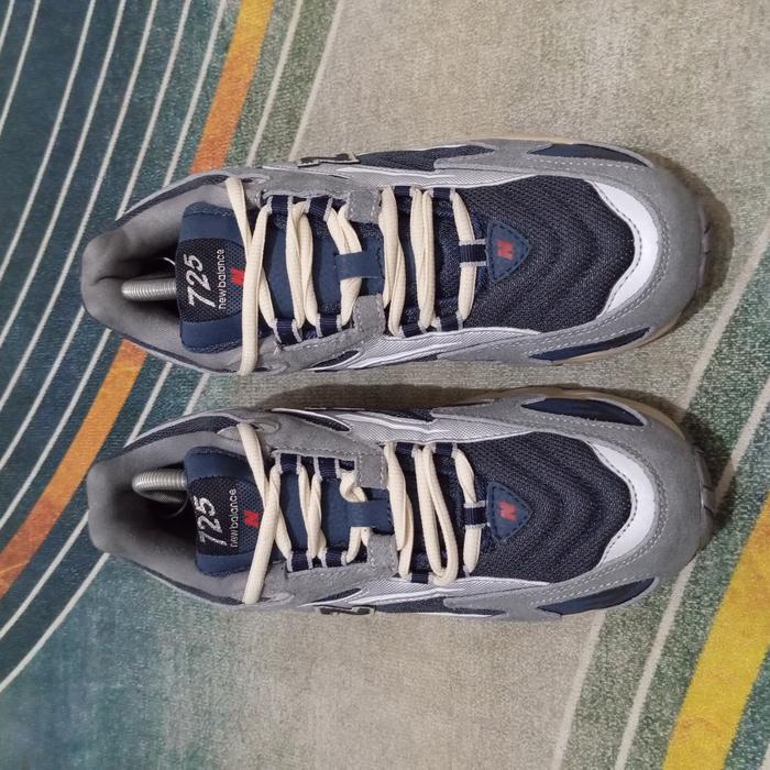 New Balance 725 Navy Grey