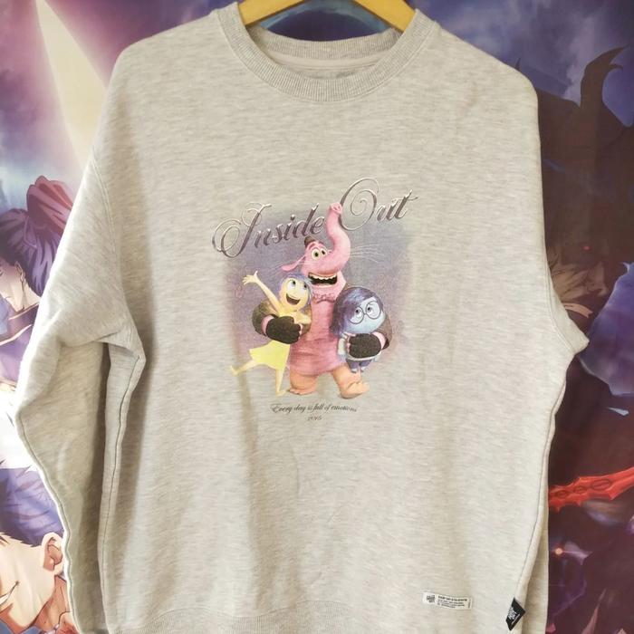 Inside Out x SPAO Big Print Official Animation Cartoon Crewneck Jaket Sweater Original Second Merch 