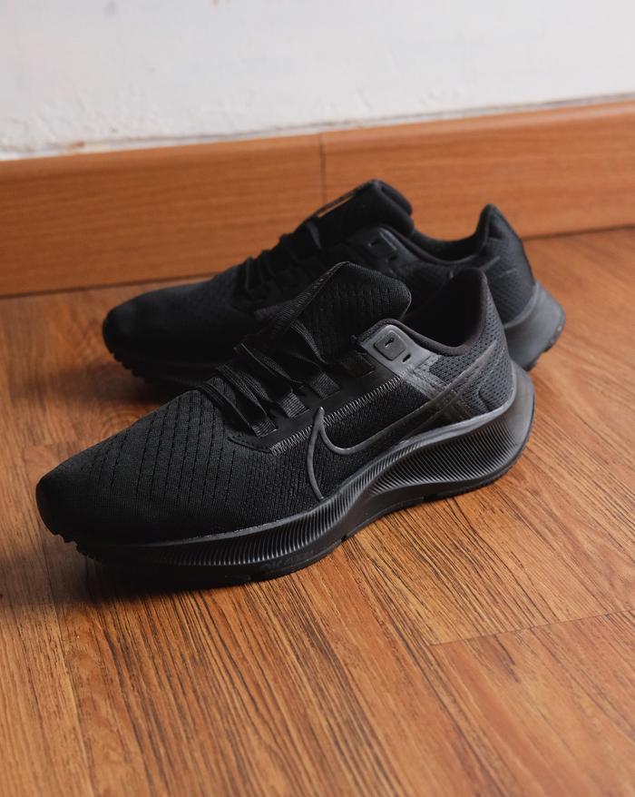 NIKE AIR ZOOM PEGASUS 38 - TRIPLE BLACK