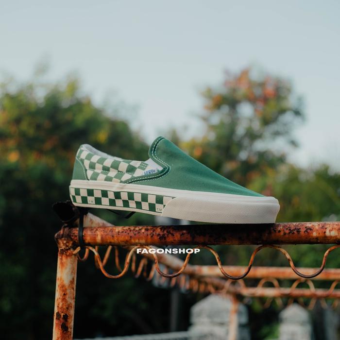VANS SLIP-ON SIDEWALL ULTRAMARINE GREEN/WHITE CLASSIC ORIGINAL 100% - BNIB