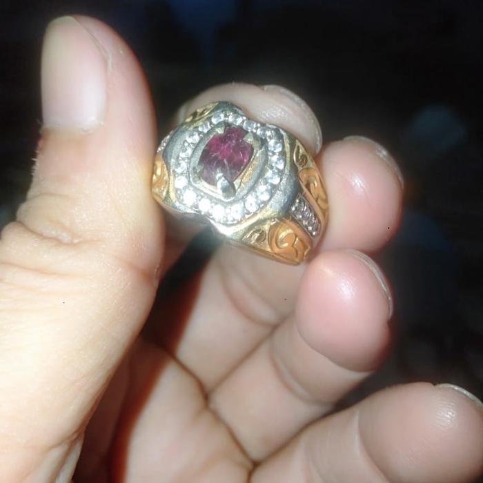 purple turmaline memo IG lab ring taper