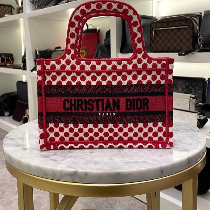 Dior Mini Tote Bag ......