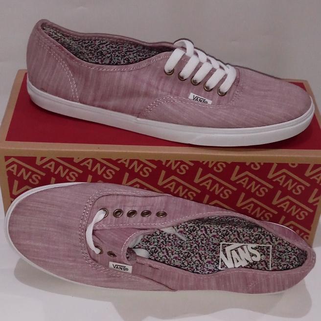 Sepatu Woman Ladies Vans Authentic Lo Pro Floral Burgundy Purple Ungu size 40 25.5 Original OG Pink 