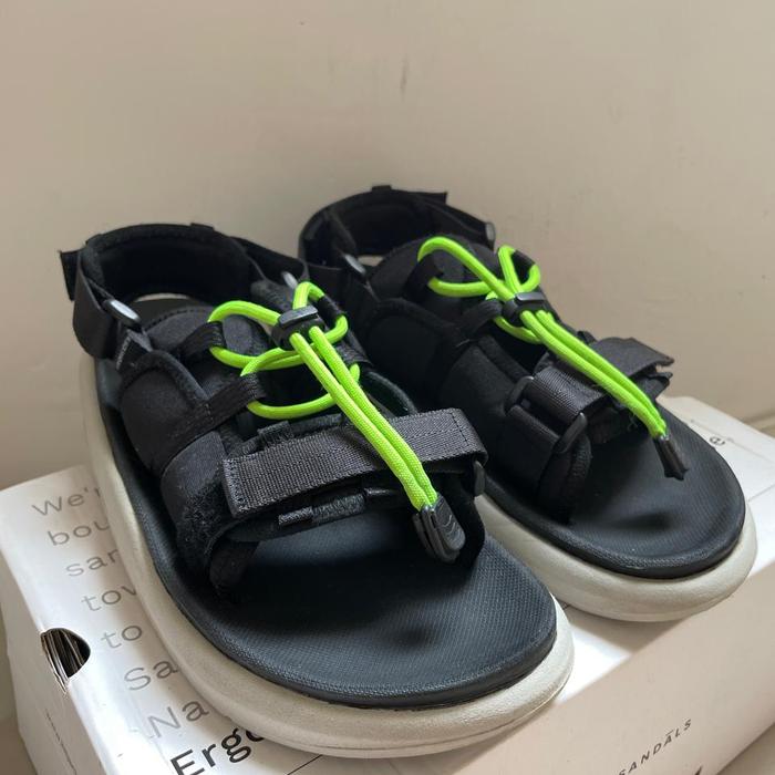 Sandal Slipper Hijack Dali Blach bukan keen x vibram x suicoke