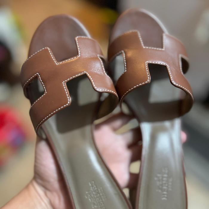 Preloved Hermes Oasis Sandal Gold