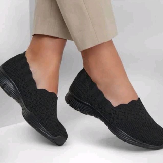 Sale!! Sepatu Flat Wanita Original BNIB Skechers Seager - Higherself