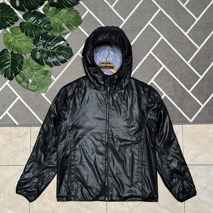 Uniqlo Outdoor Jaket | Uniqlo Jacket | Jaket Uniqlo | Jaket Outdoor Uniqlo | Uniqlo Hoodie | Hoodie 