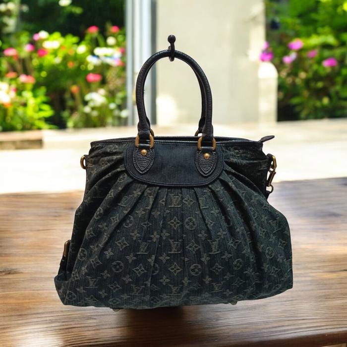 Preloved lv denim selempang