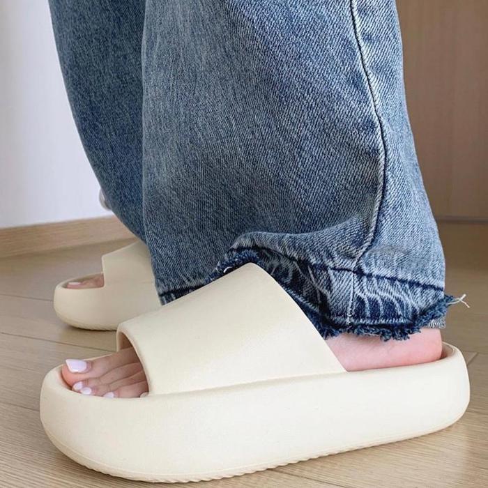 Langka Little Maple - Pillow Feel Korean Rubber Slippers / Sandal Tinggi Karet Empuk / Sandal Rumah