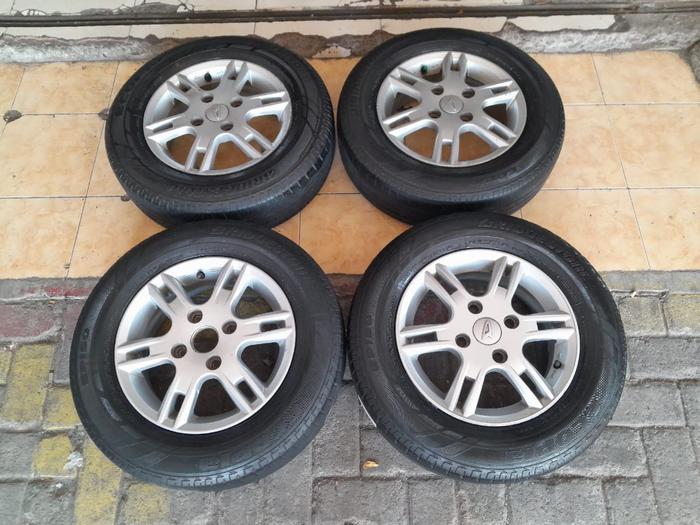 VELG MOBIL XENIA RING 14 LEBAR 5 PCD 4X114 ET45 + BAN BRIDGESTONE ECOPIA 185 70 R14 AVANZA KIJANG PA