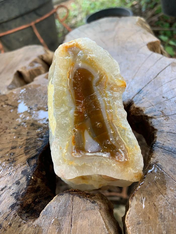 Natural Banded Chalcedony Crystal Yellow Brown And White Color Stone Rough Rock Raw Agate Bahan Batu