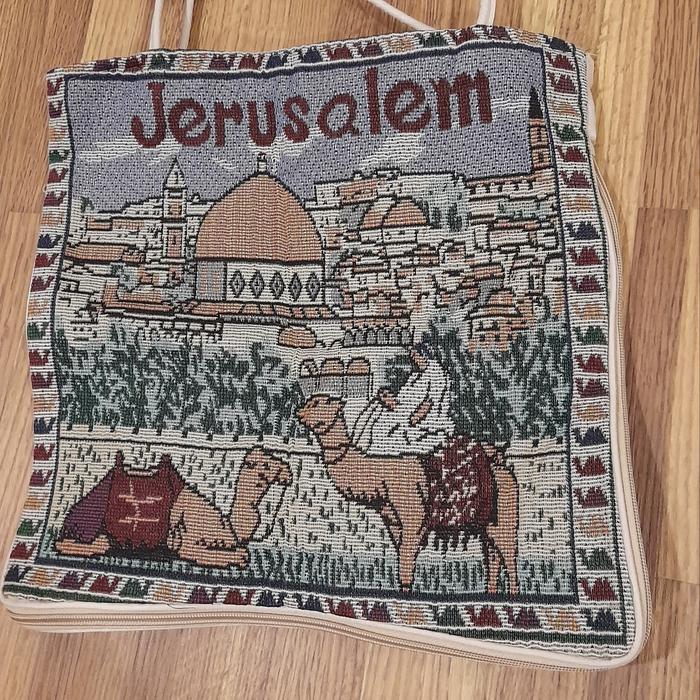 Tas Tapestry Kristik Rajut Jerusalem 2 Sisi