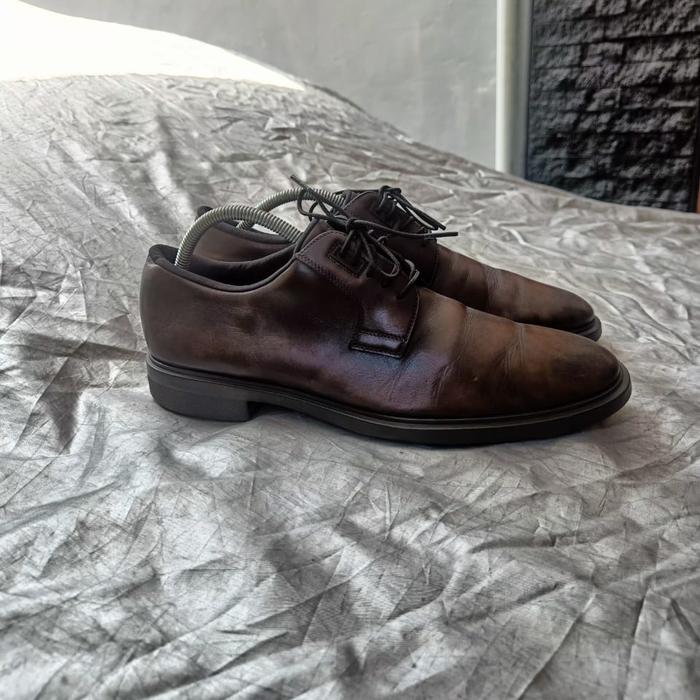 sepatu kantor hugo boss original second