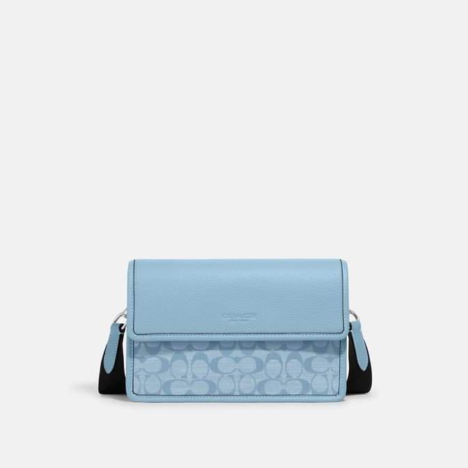 TAS SELEMPANG CH828 TURNER FLAP SIGNATURE CHAMBRAY BLUE SHOULDER BAG