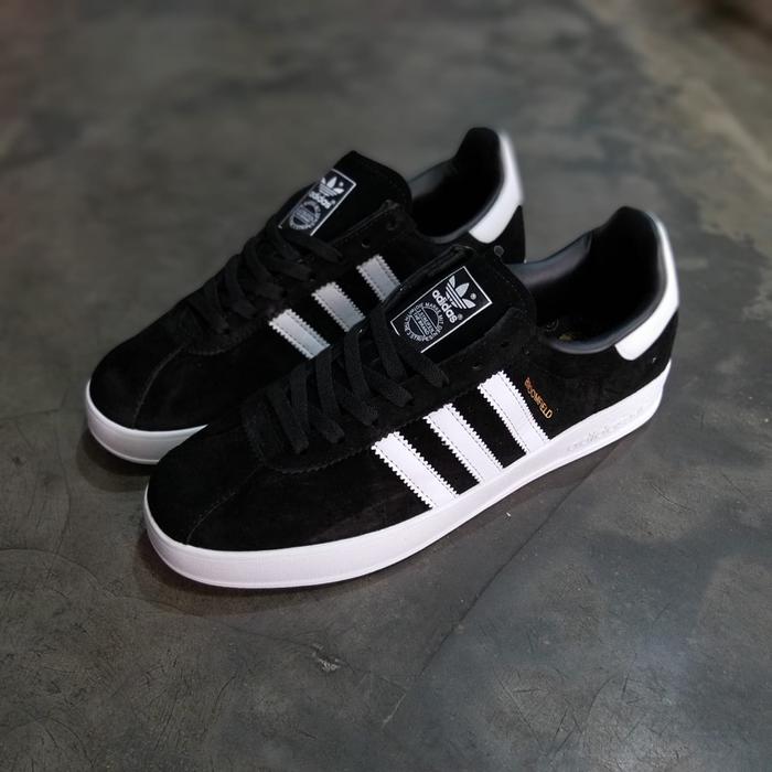 Adidas Broomfield Black White