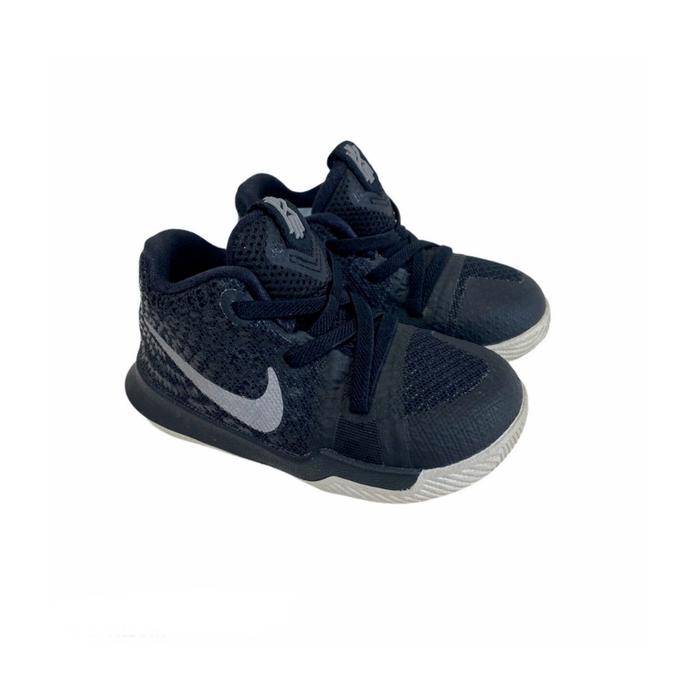 Sepatu Toddler Nike Kyrie 3 TD 869984-018 Black White Size 22