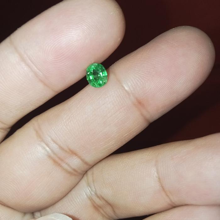 natural tsavorite 1.07ct HQ luster gemericik.