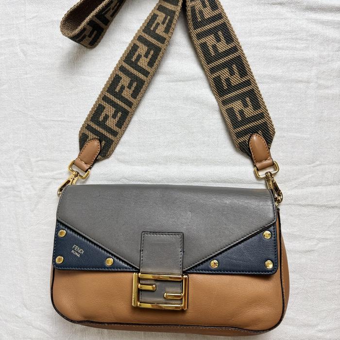 F3nd!* BAGUETTE LOGOMANIA STRAP MULTICOLOUR PRELOVED BAG BRANDED