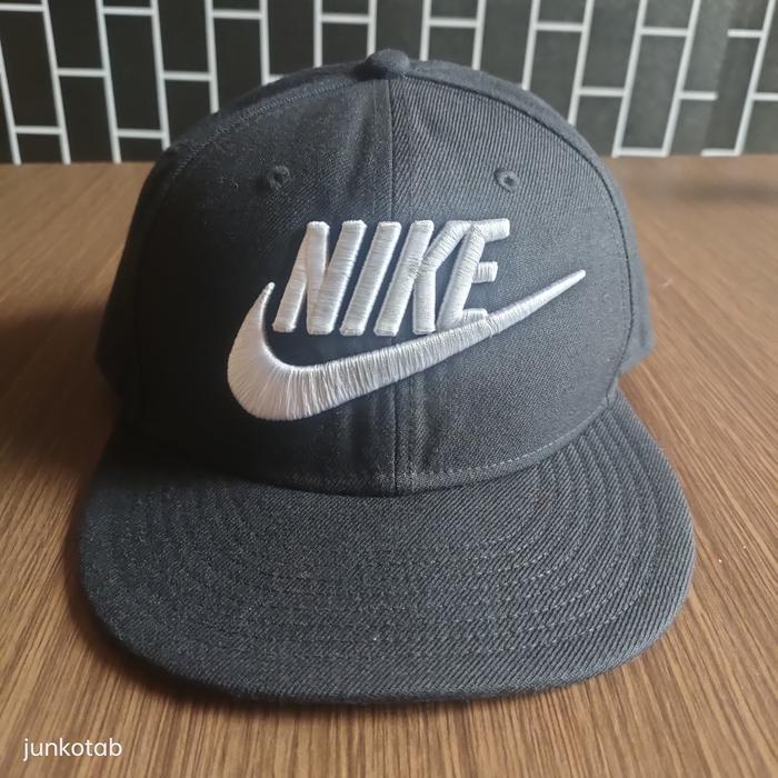 topi nike true big logo snapback