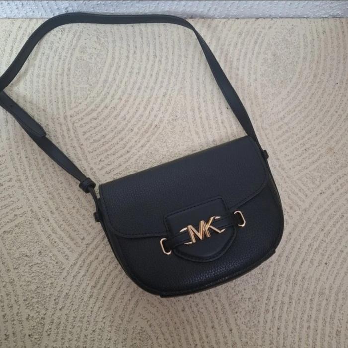 tas wanita mk reed small saddle crossbody black leather original