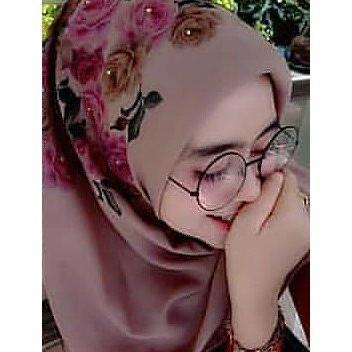 Ready Stock !!! PAKET Jilbab 5 Pcs Hijab segi empat Bella square printing motif bunga mawar grade A 