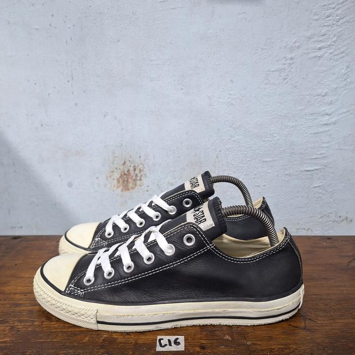 Sepatu second original Converse CT Low leather size 40