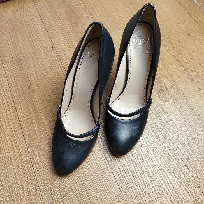 Bally heels leather 37 sepatu wanita