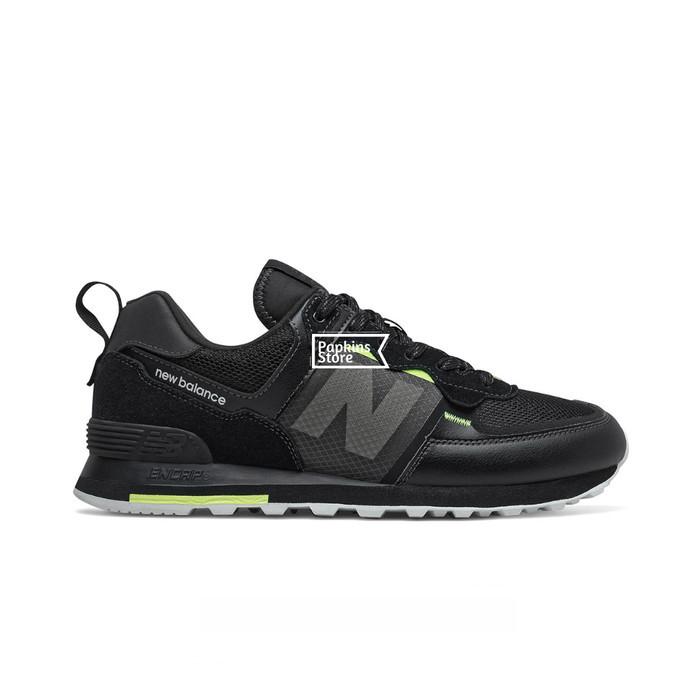 New Balance ML 574 IDC Core Black / Sneakers Pria
