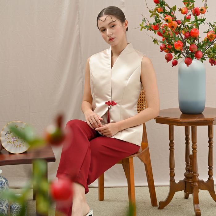 Lindt Cheongsam Top in Champagne