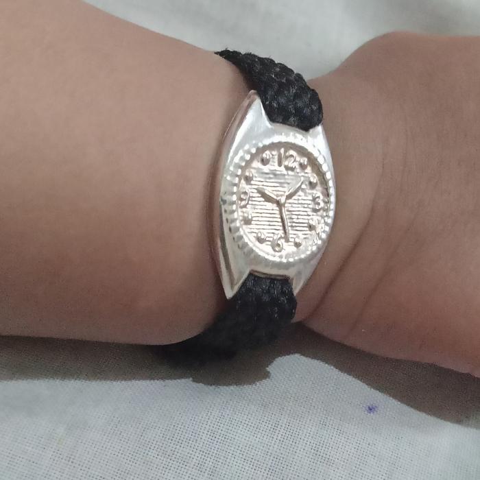 gelang jam tangan bayi tali hitam bahan perak