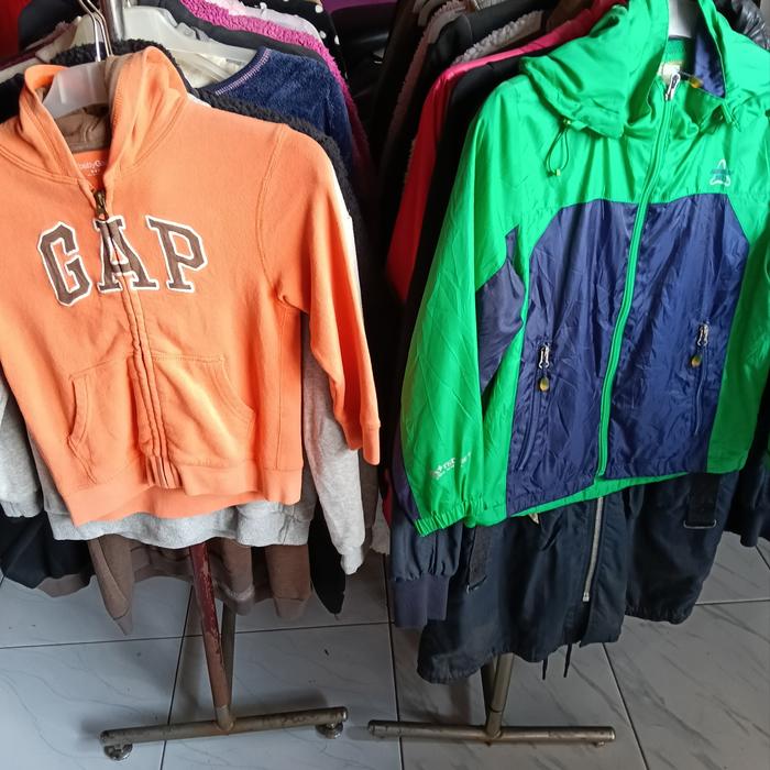 (Preloved) Paket Usaha Mix Ex-Display (Jaket, Hoodie, Sweater, Celana Training Anak dll) - harga mul