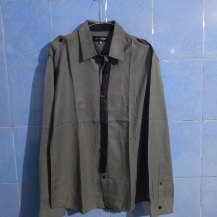 kemeja lengan panjang brand cabane de torm