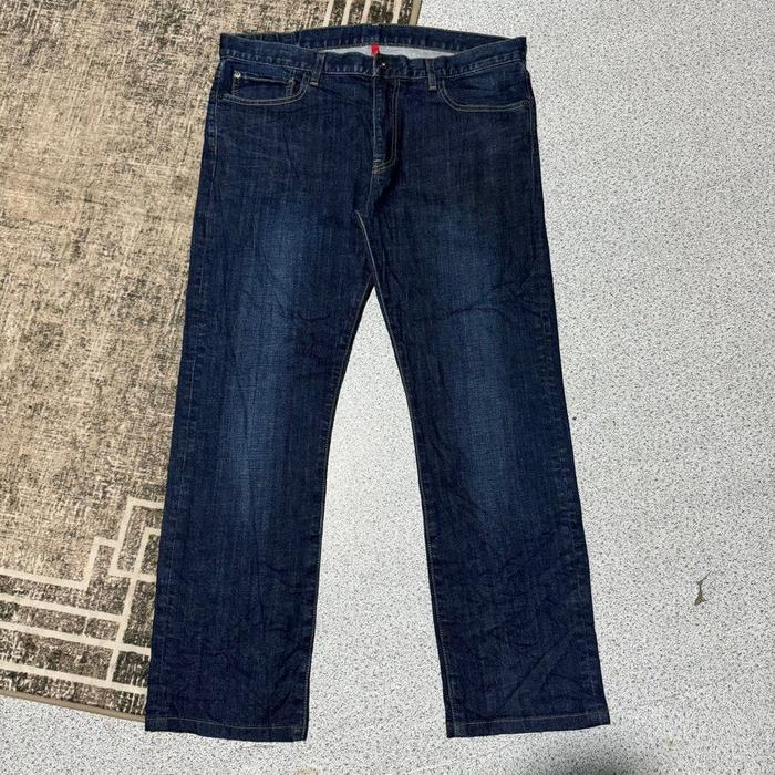 Celana Jeans Denim Uniqlo S001  Preloved