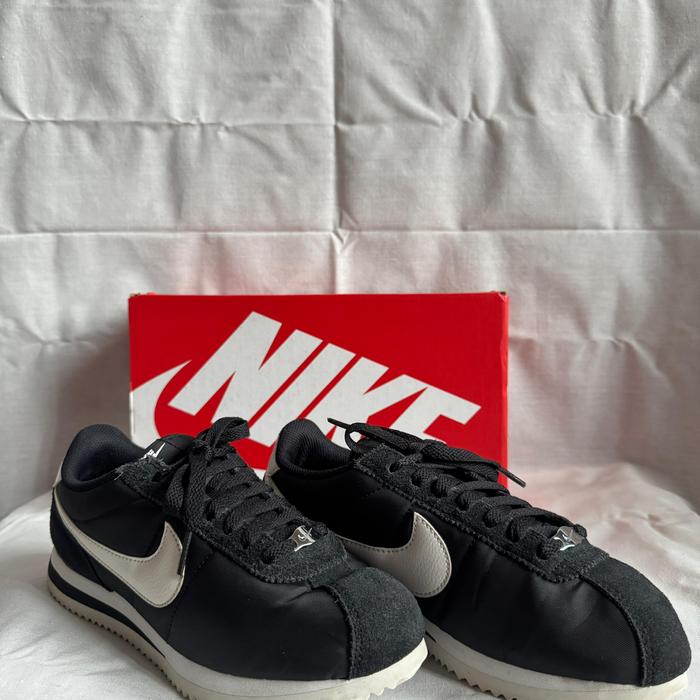 Nike Cortez Black/White | Second | 100% Authentic