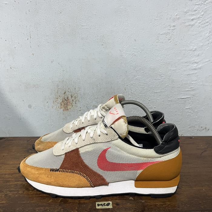 Sepatu second branded nike daybreak n354 size 42