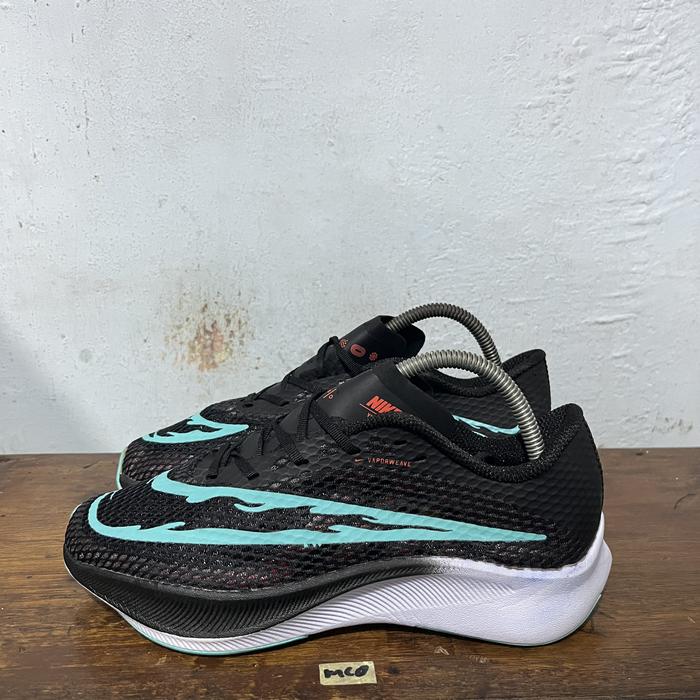Sepatu second branded nike vaporweave size 40