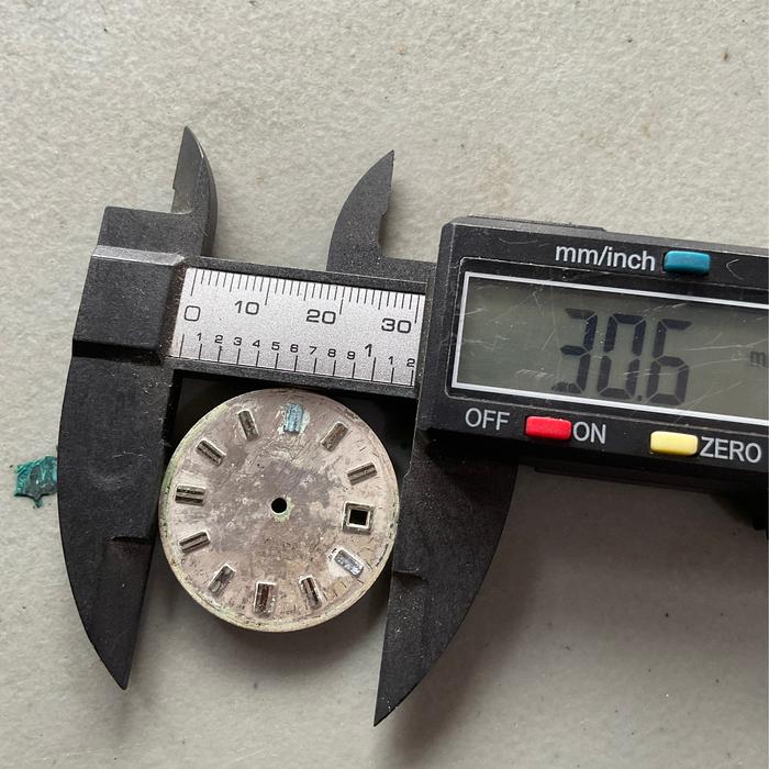 Dial Jam Tangan Nelson Vintage Manual Date