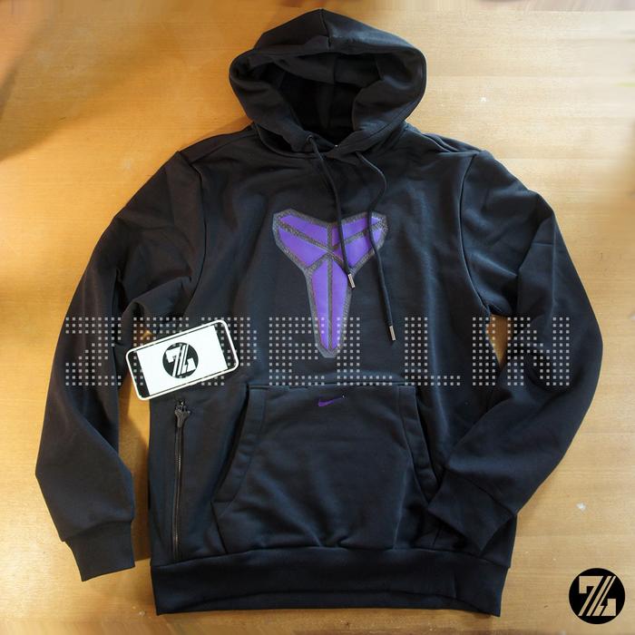 JAKET TUDUNG NIKE KOBE BLACK MAMBA STANDARD ISSUE PULLOVER HOODIE ORIGINAL