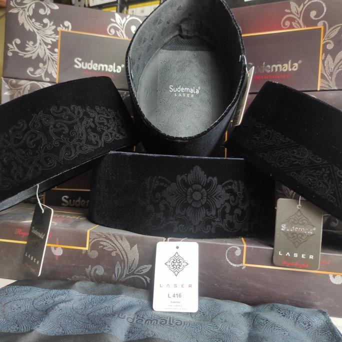 Peci Songkok Sudemala The Ecxellence Royal Bludru Hitam Bordir Laser