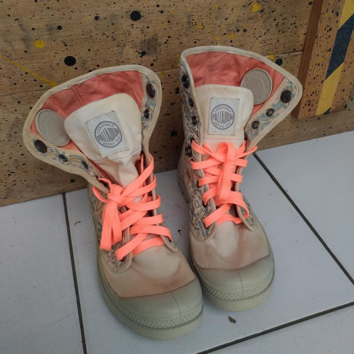 Sepatu Wanita Palladium Original