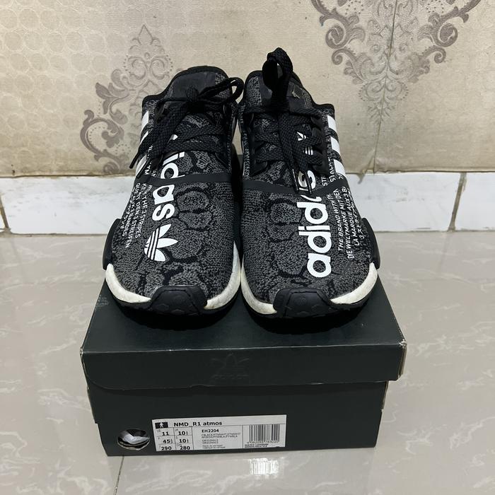 Sneaker Adidas NMD_R1 atmos size 11 451/3