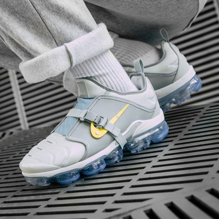 Nike Vapormax Plus On Air Paris Work in Progress Original Grey White