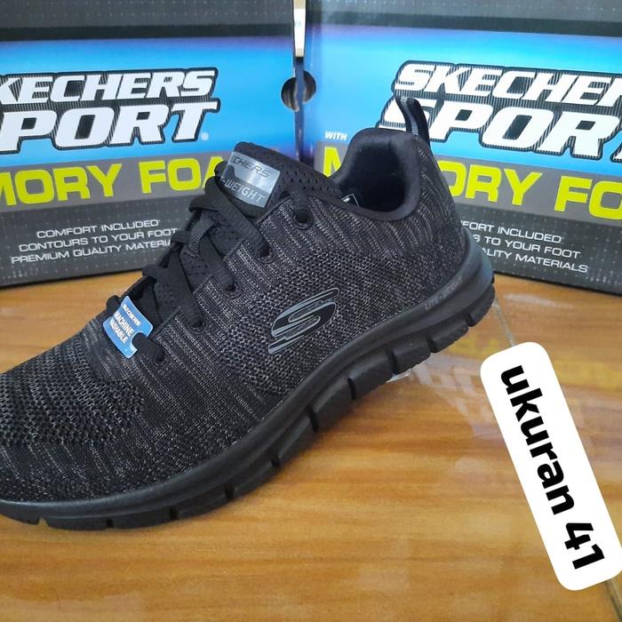 sepatu skechers original hitam polos sepatu skechers pria full black hitam